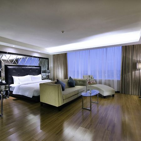 The Alana Hotel & Convention Center Solo By Aston Luaran gambar