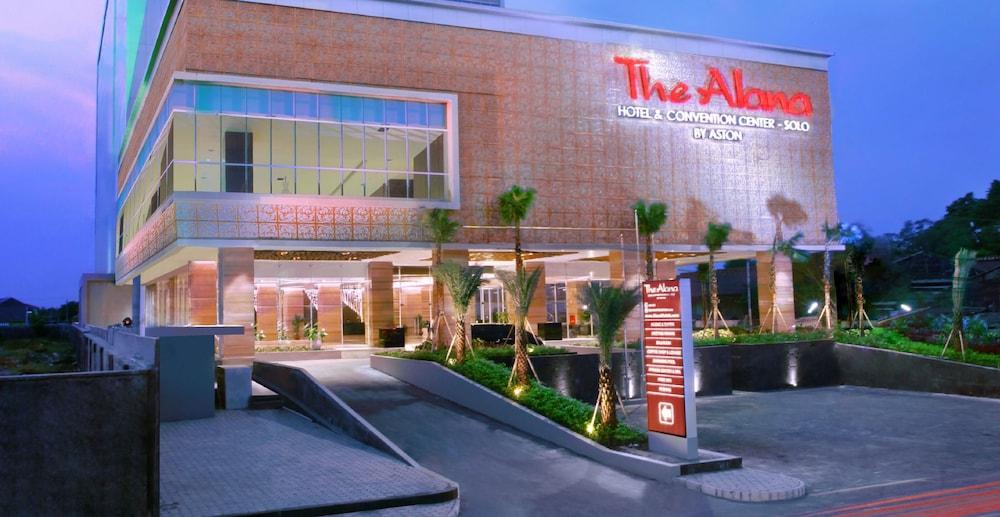 The Alana Hotel & Convention Center Solo By Aston Luaran gambar