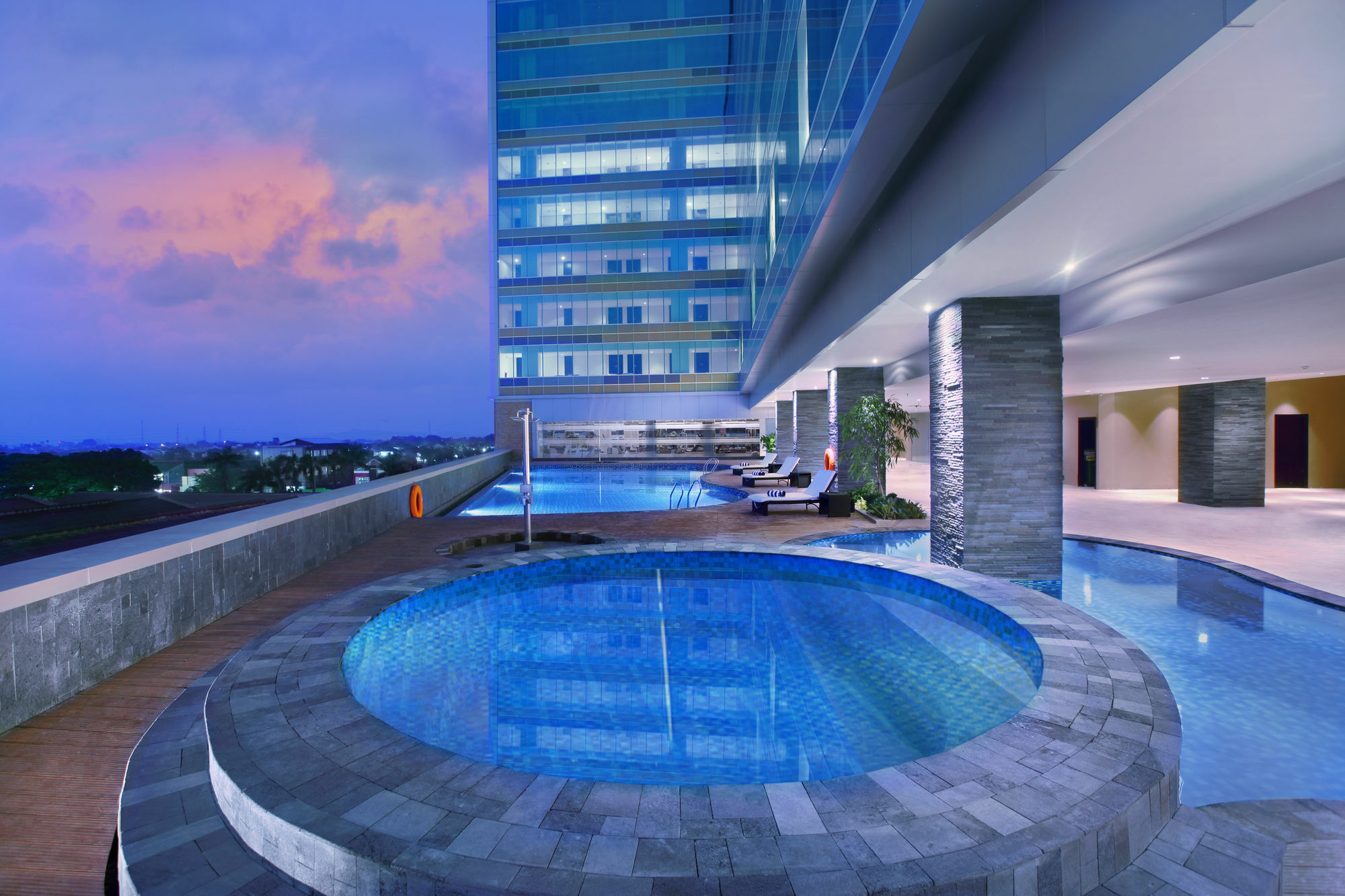 The Alana Hotel & Convention Center Solo By Aston Luaran gambar