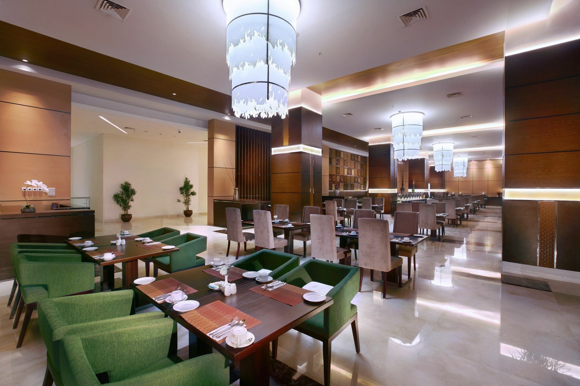 The Alana Hotel & Convention Center Solo By Aston Luaran gambar