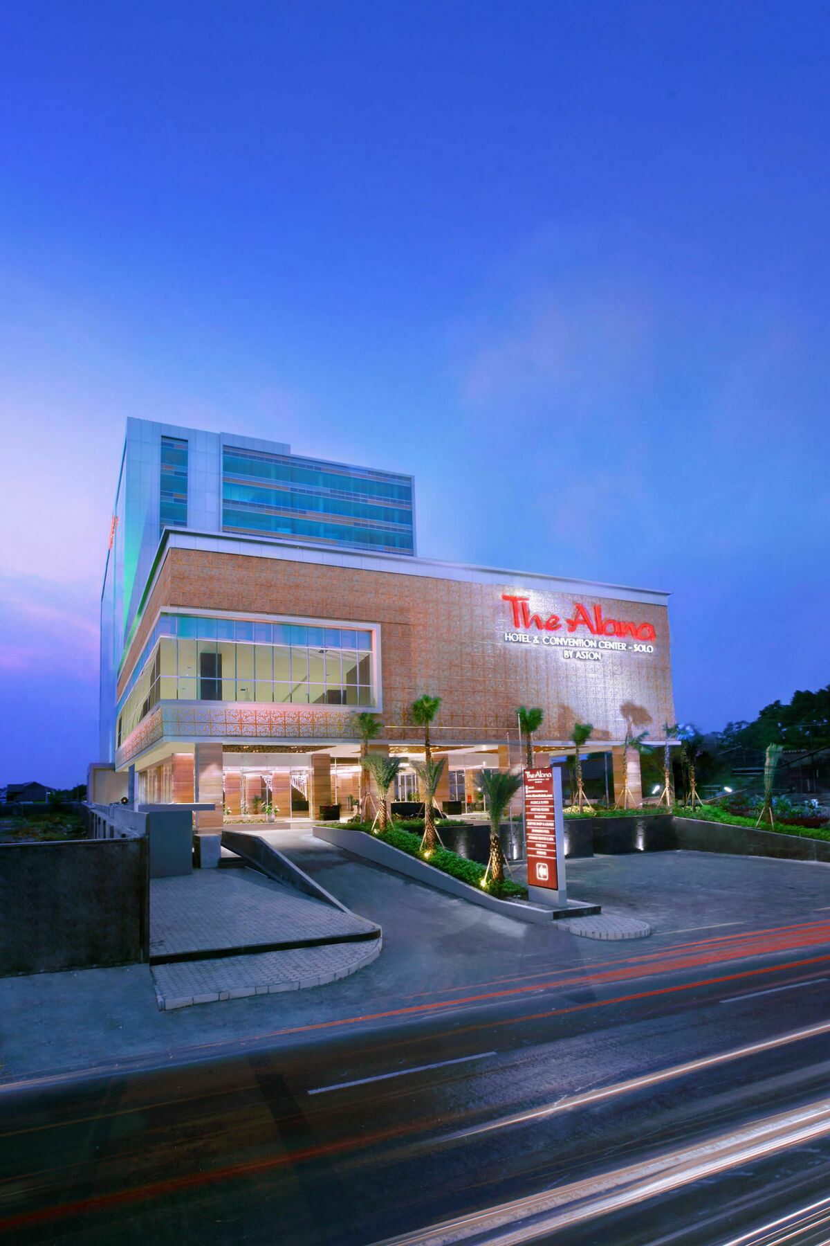 The Alana Hotel & Convention Center Solo By Aston Luaran gambar
